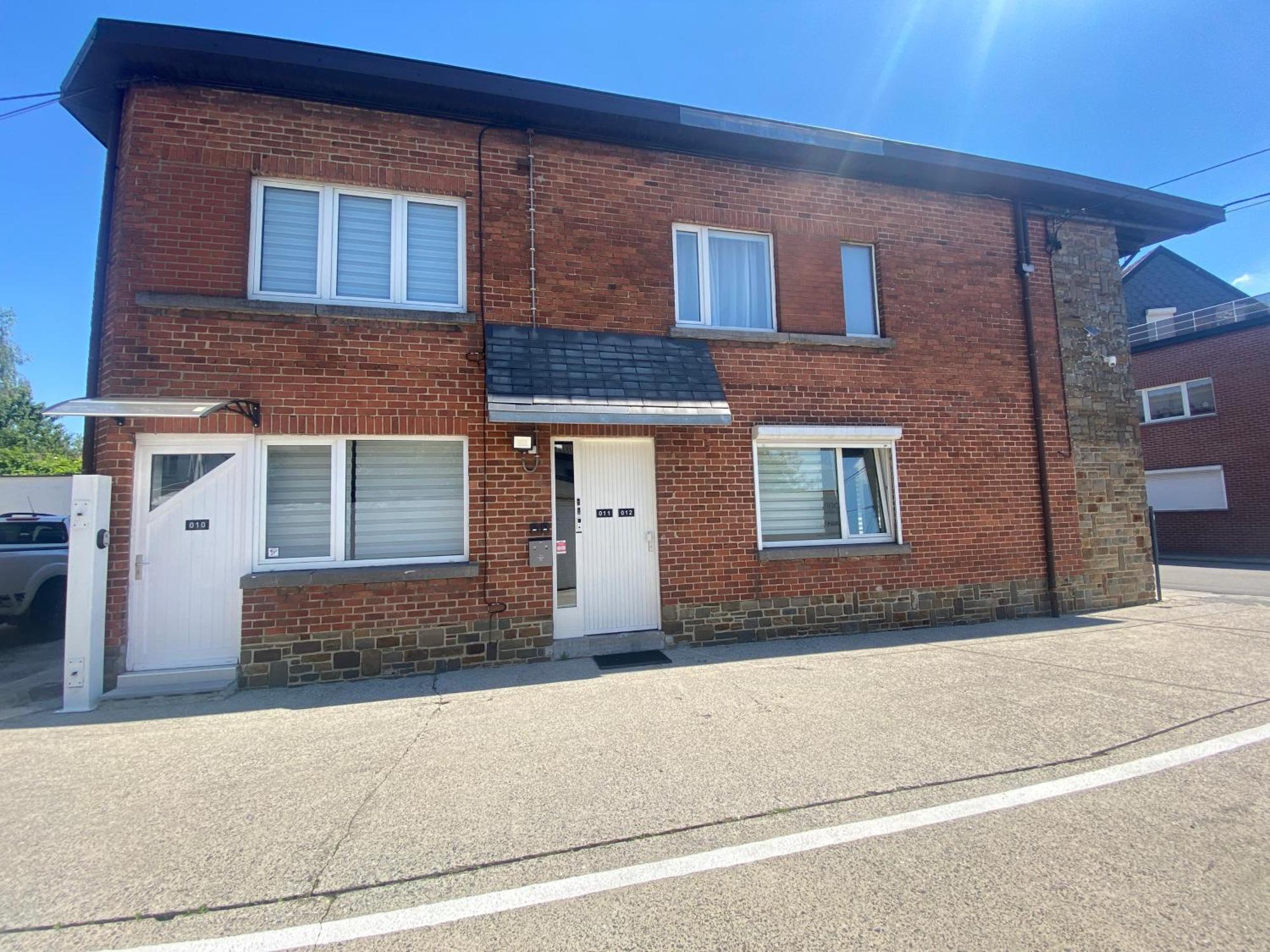 1-C Superbe Appartement Tres Calme Et Bien Decore Charleroi Eksteriør billede